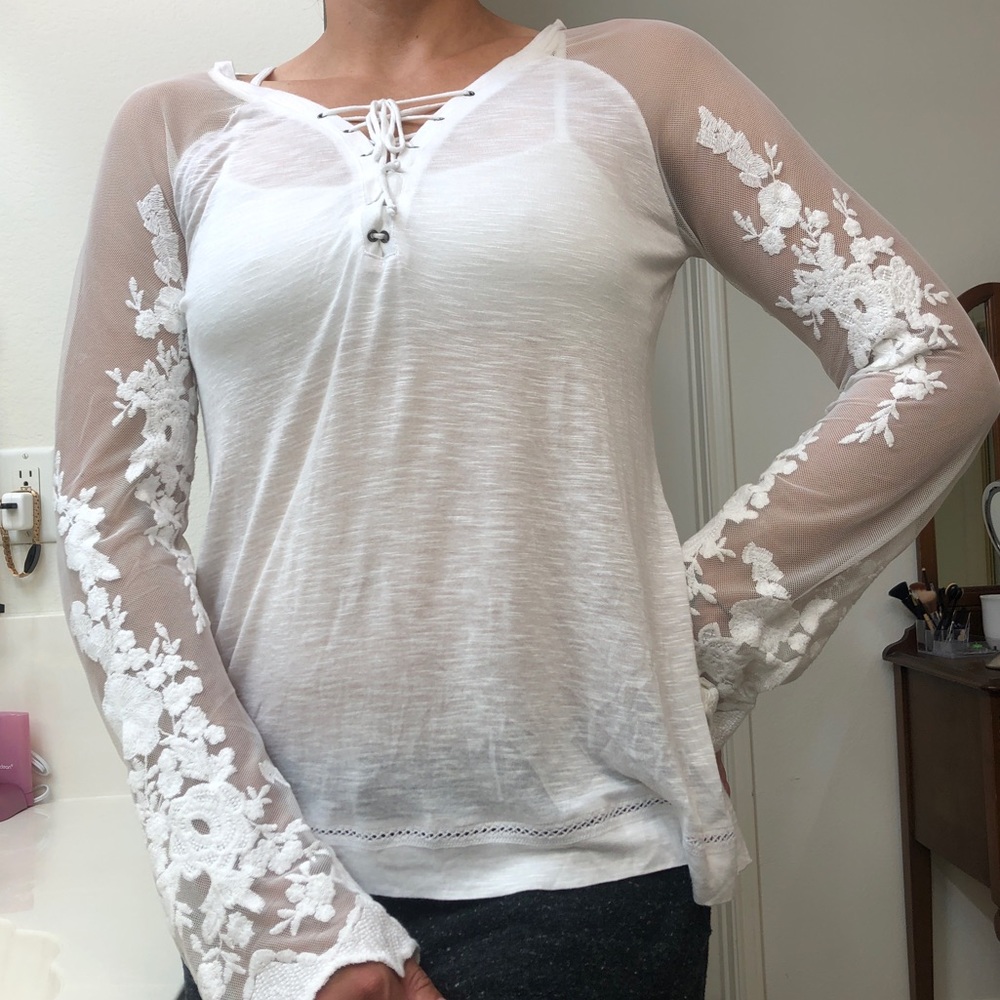 Buffalo by David Britton Lacey Henley Blouse